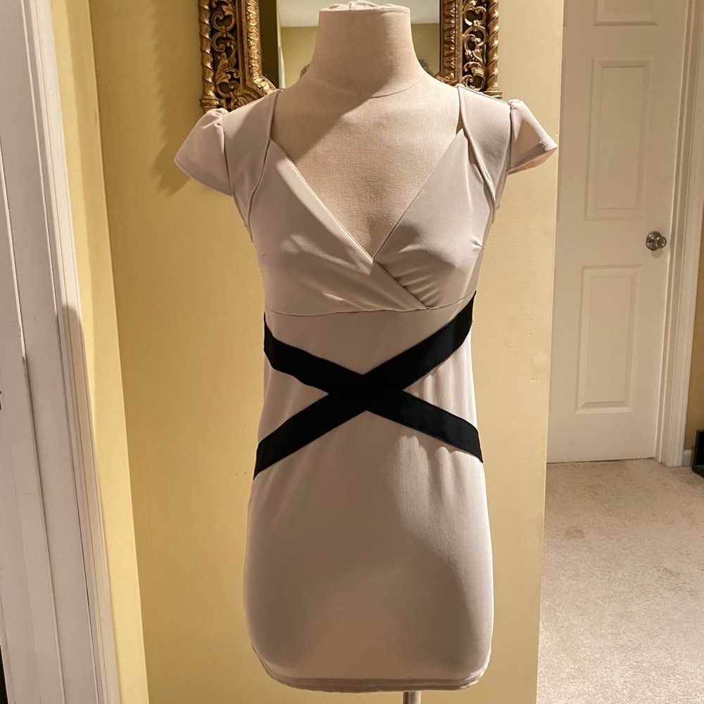 Beautiful Cream Body-Con Dress with Black Details